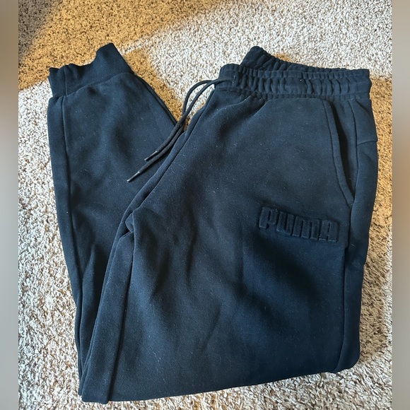 Puma Black Sweatpants Joggers - Picture 1 of 1